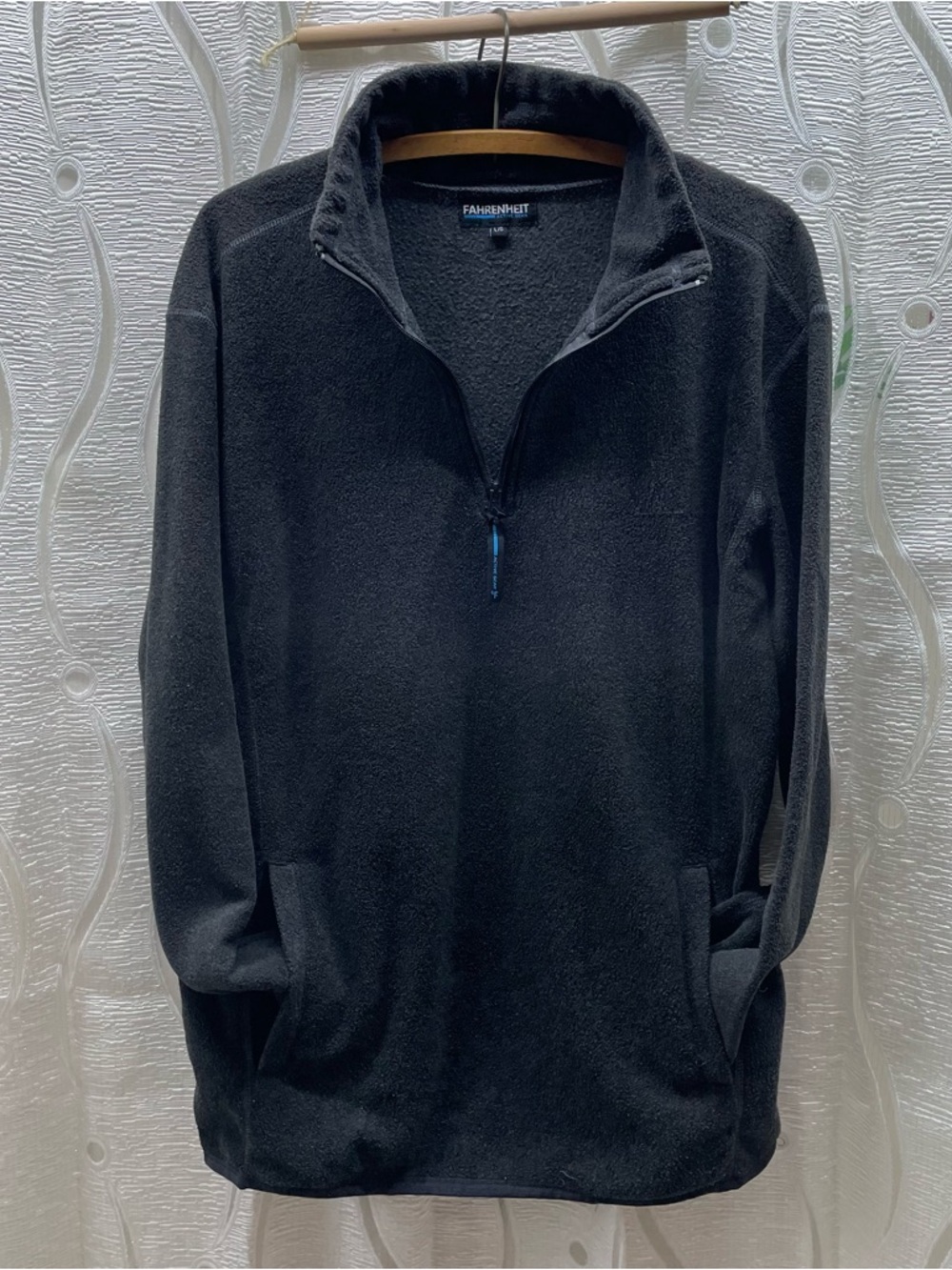 Fahrenheit Fleece Pullover Mens Large Gray Excellent 1/4 Zip Active Gear Pocket - Picture 3 of 7